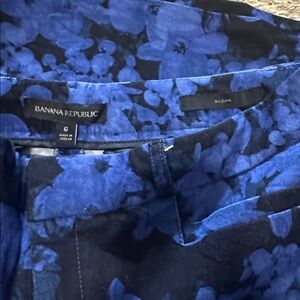 Banana Republic Sloan Blue Floral Tapered Business Casual Stretch Pant size 6